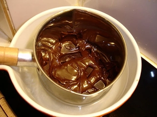 Çikolata Eritme Tarifi ve Malzemeleri